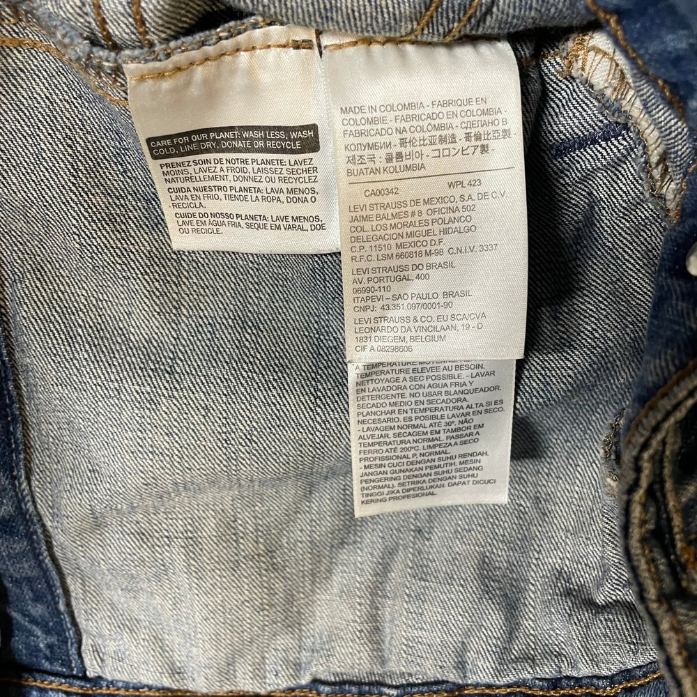 Levi Strauss & Co Denim Jacket Blue Trucker Style Made in Colombia‎ Size L G - Picture 6 of 8